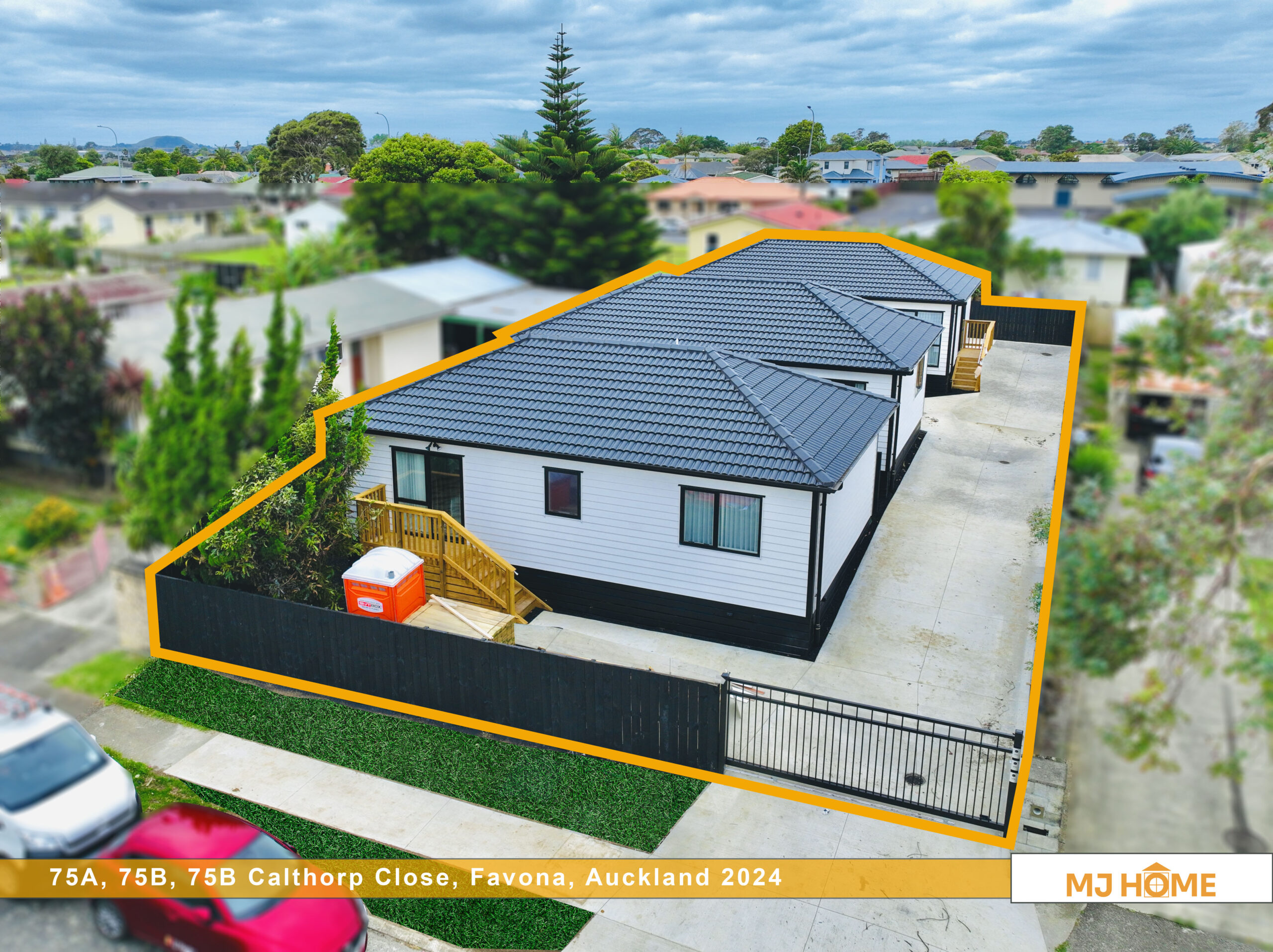 75A Calthorp Close, Favona, Auckland