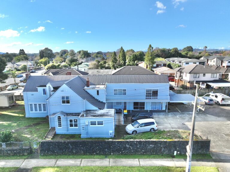 185_Saint_George_Street__Papatoetoe__Auckland_2025_-_290523_-_Outside-2