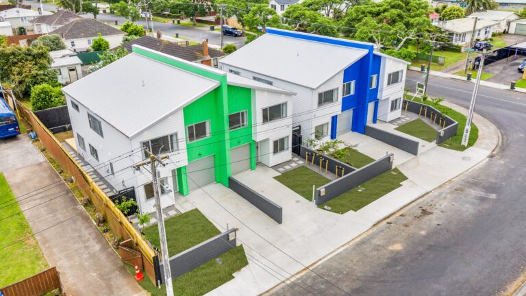 1_Surrey_Street__Manurewa__Auckland_2102_v2-_OUTSIDE_5-1-1